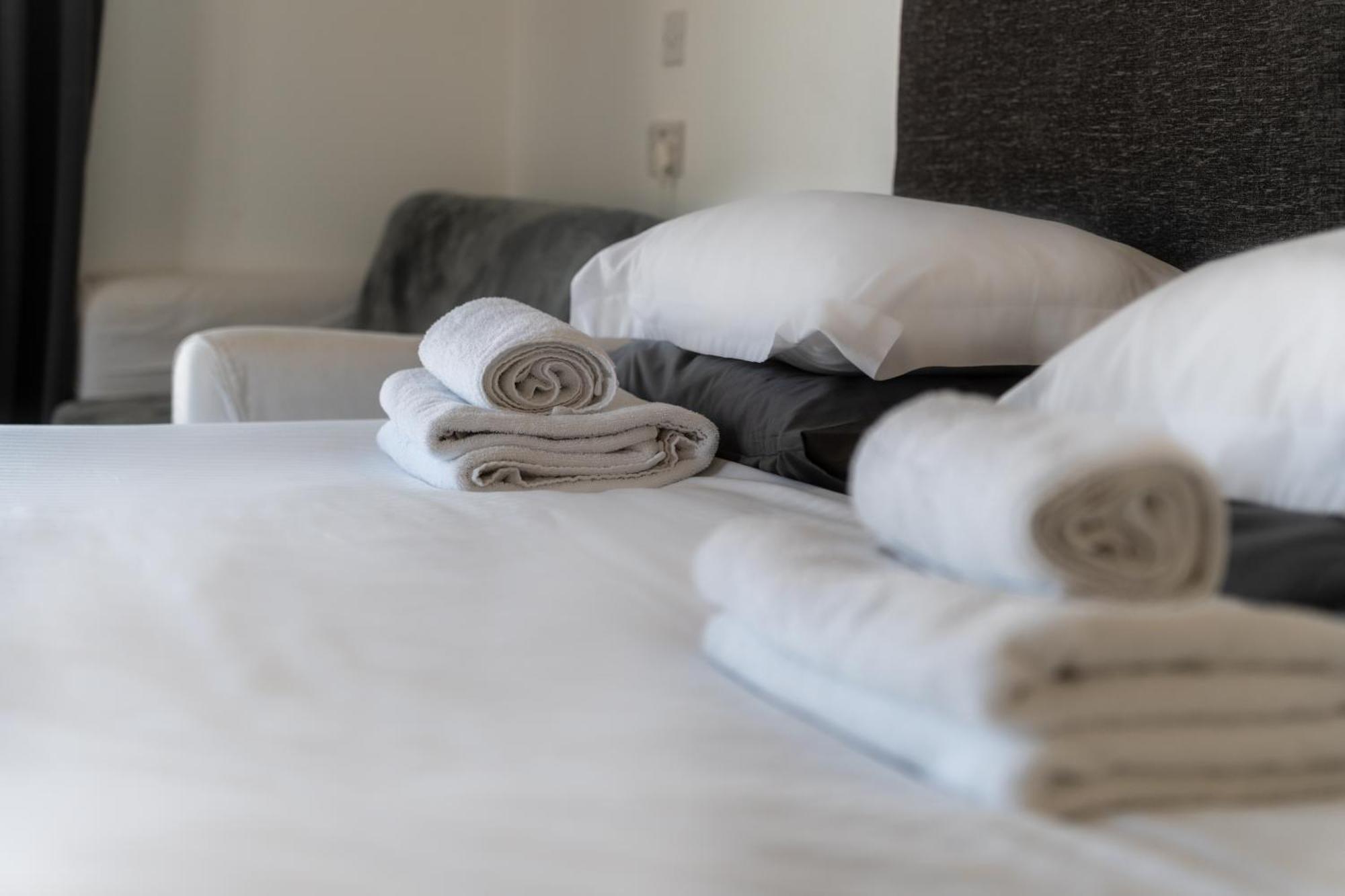 Abbey Point Hotel Вэмблей Экстерьер фото